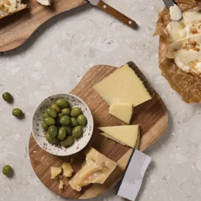 Coffret à fromage VINGA Veia personnalisable avec votre logo, idée cadeau de fin d'année